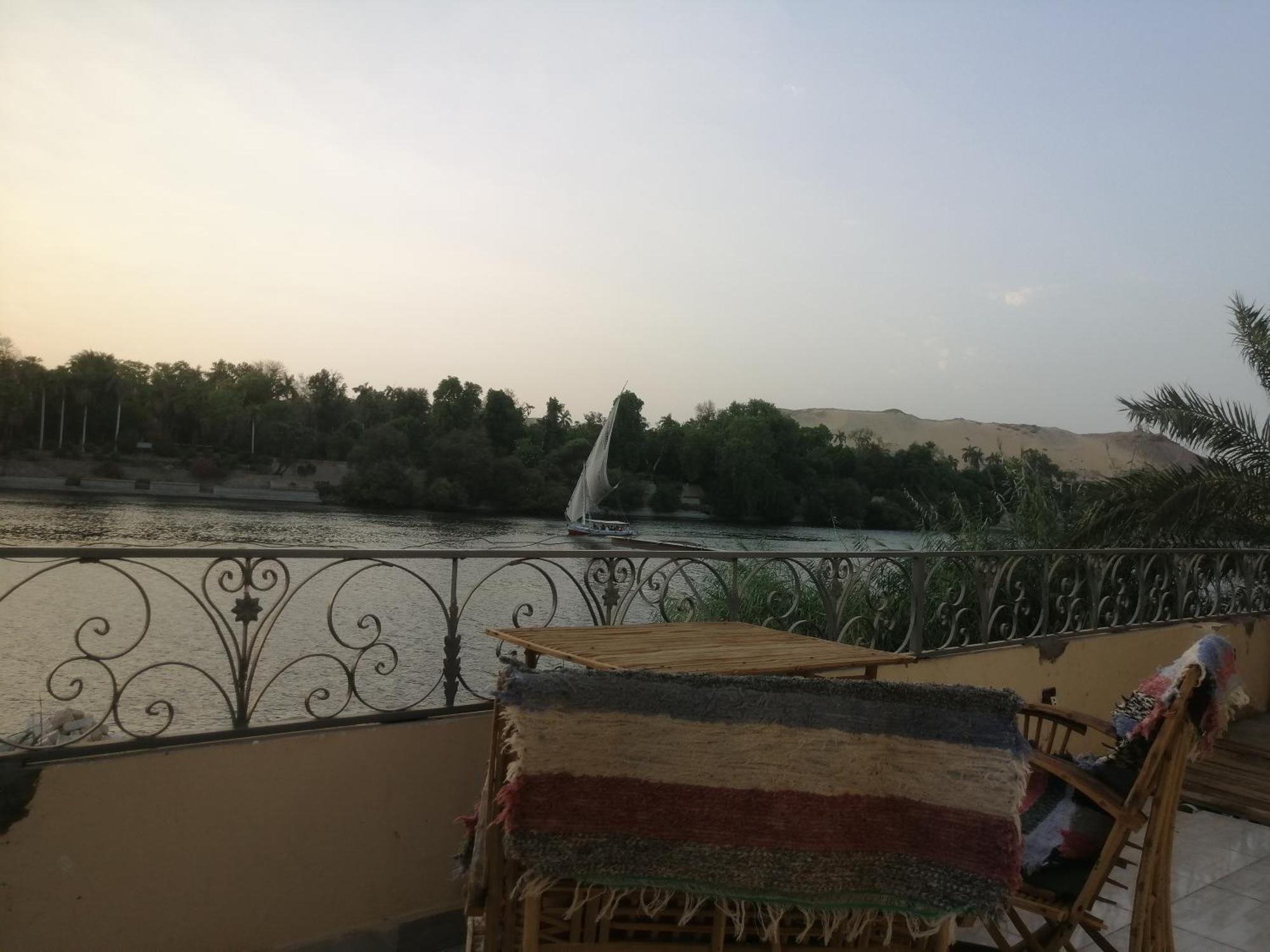 Nubian Bride Guest House อัสวาน ภายนอก รูปภาพ